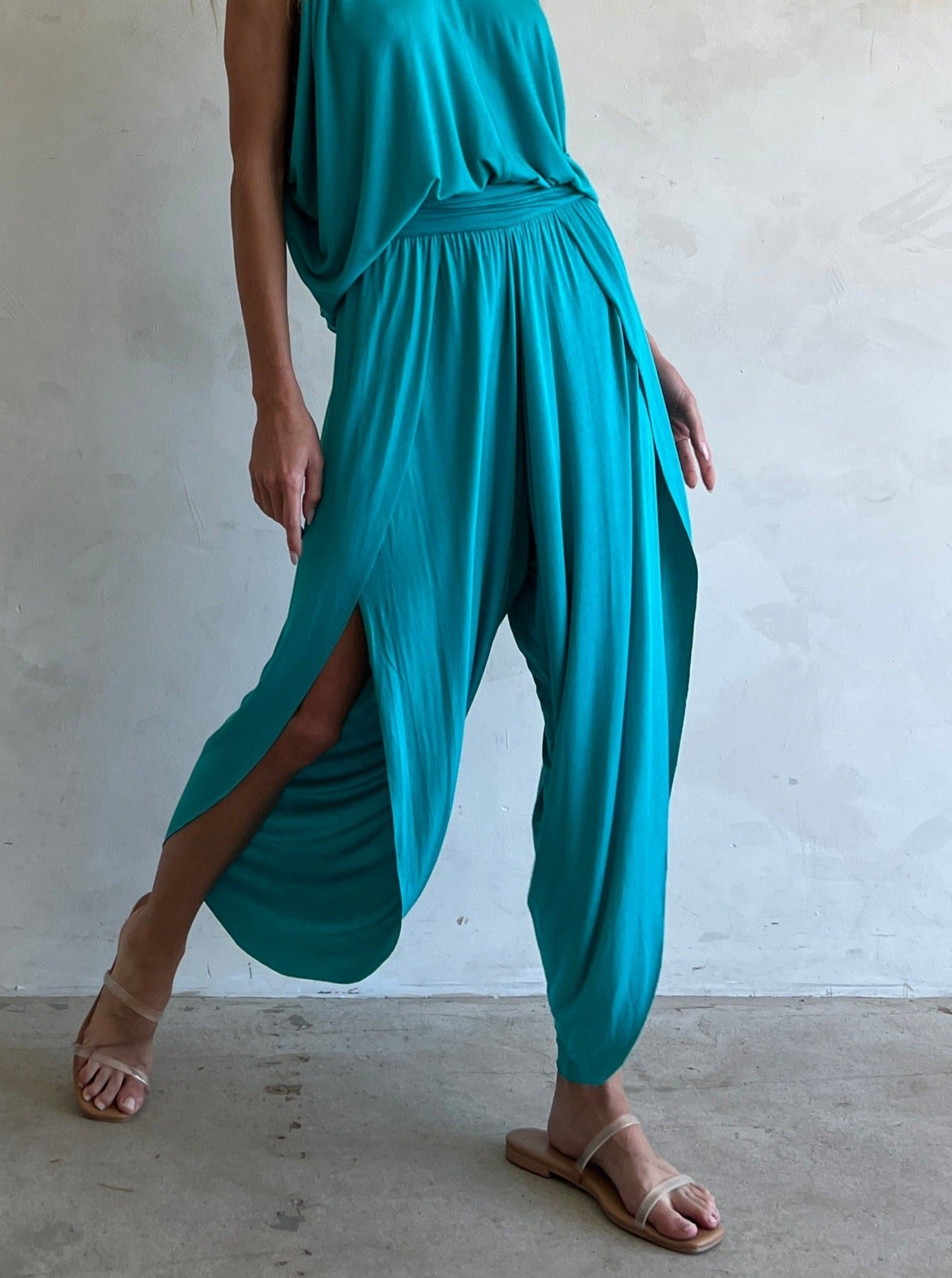 Genie Pant | Lightweight Modal