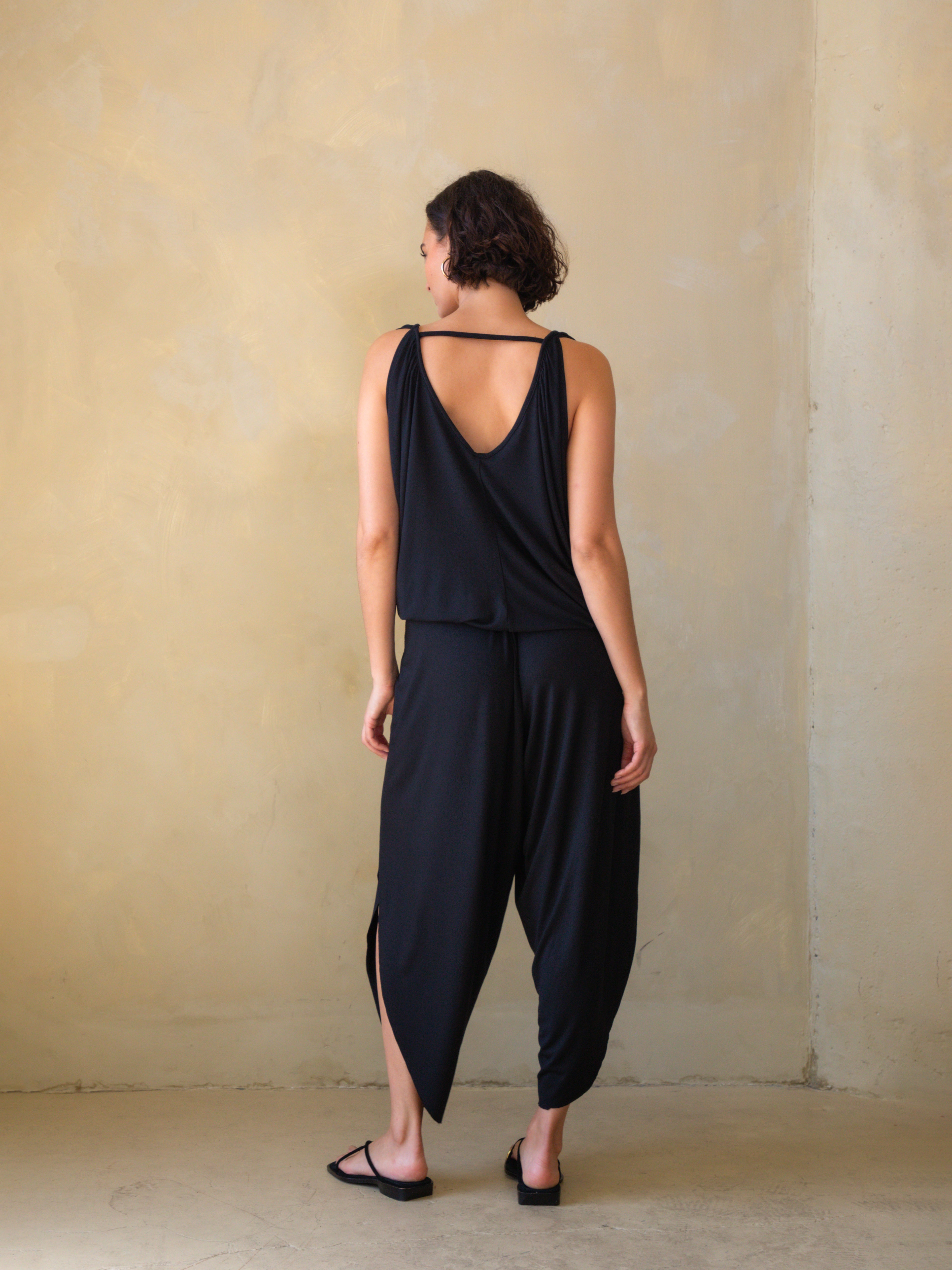 Genie Side-Slit Pant