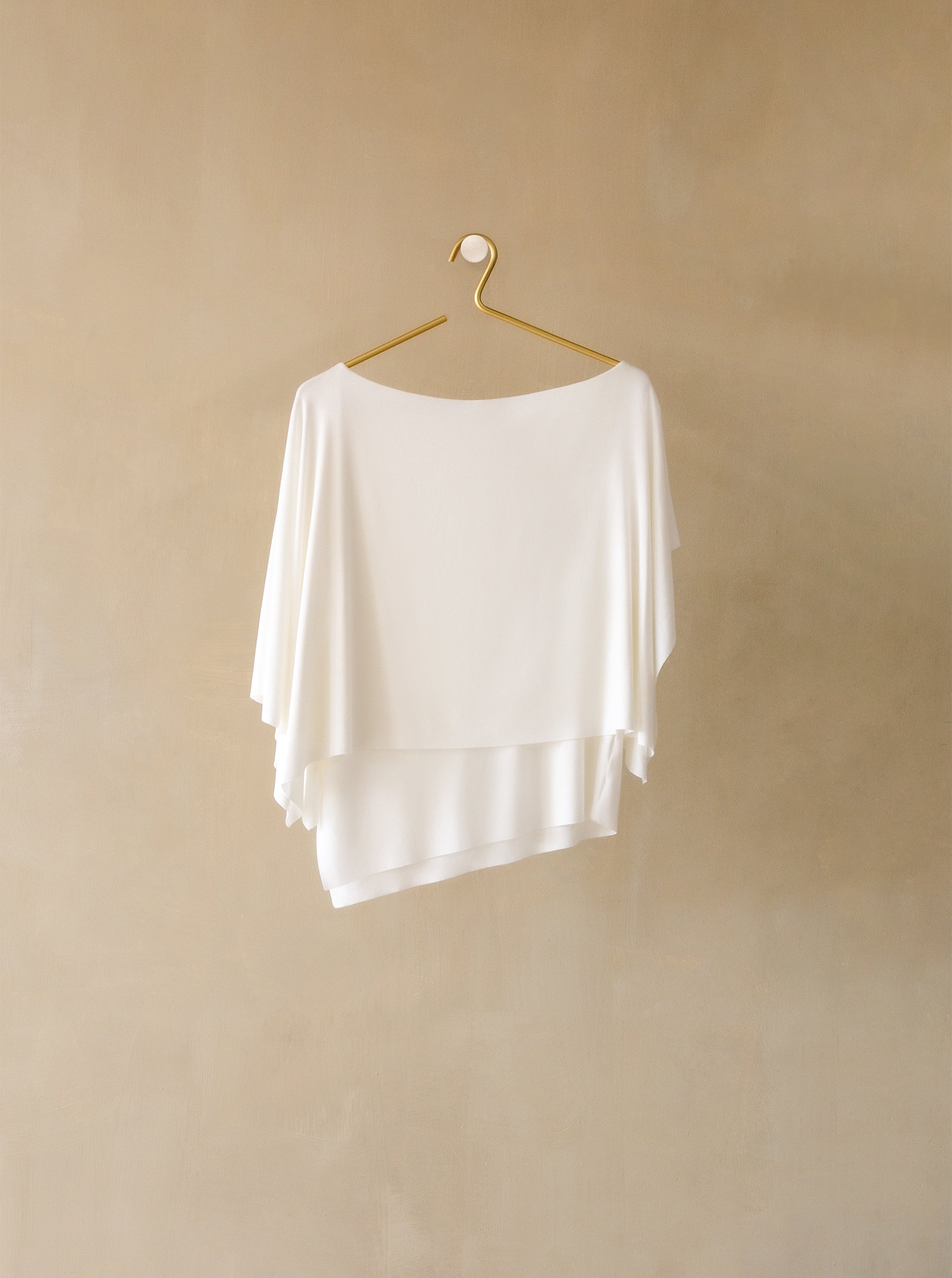 Gaia Asymmetrical Top