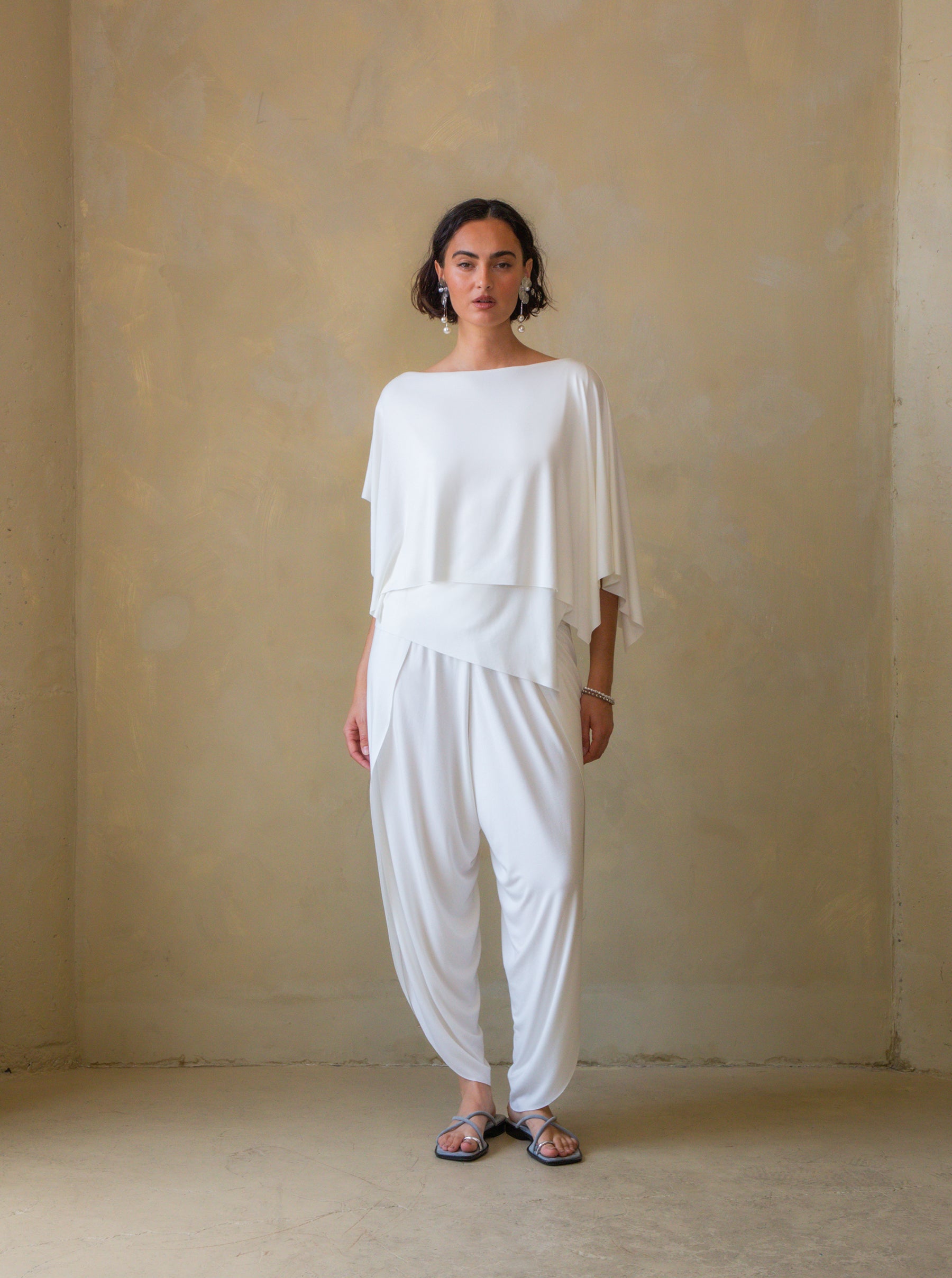 Gaia Asymmetrical Top