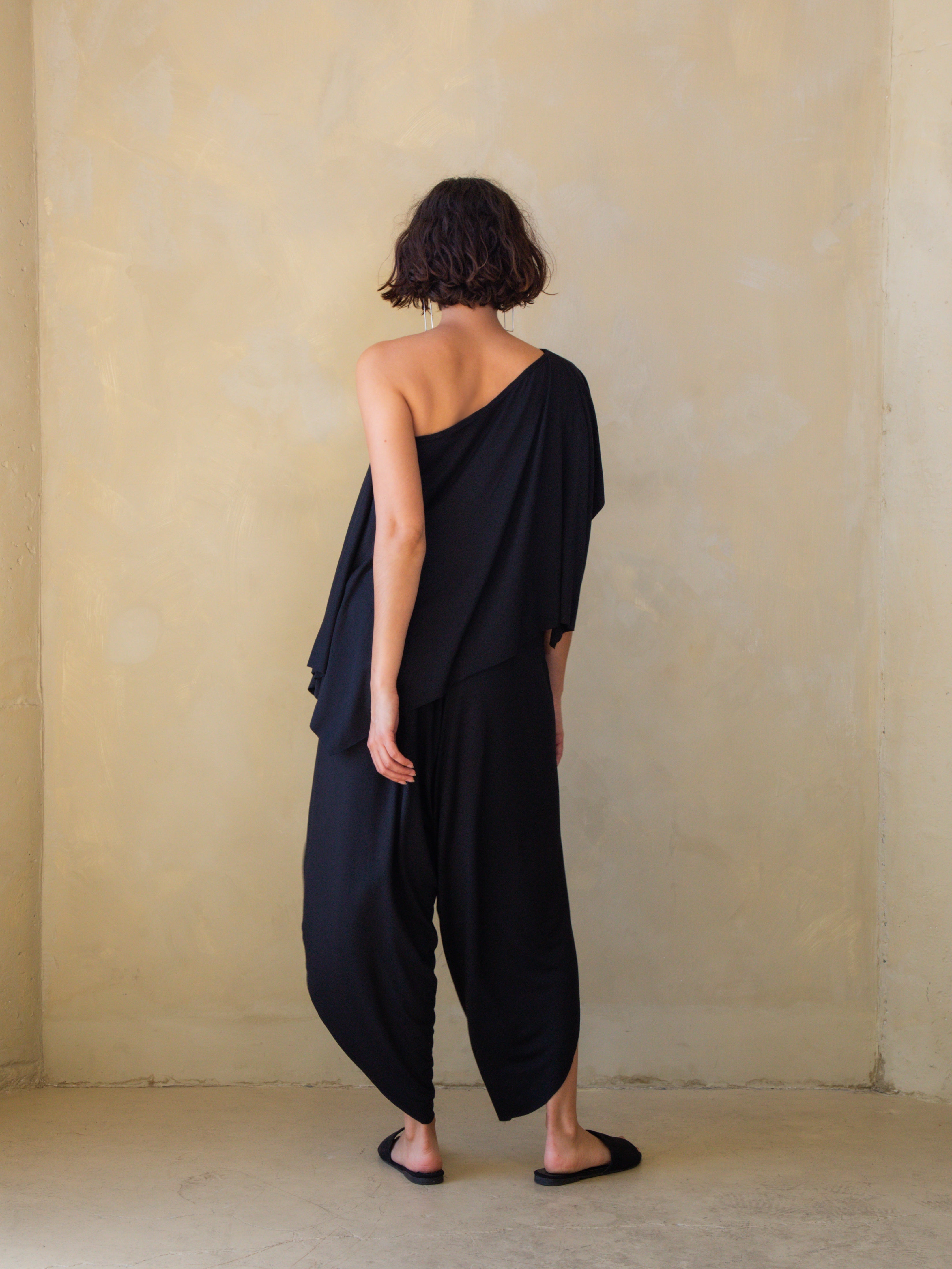 Genie Side-Slit Pant