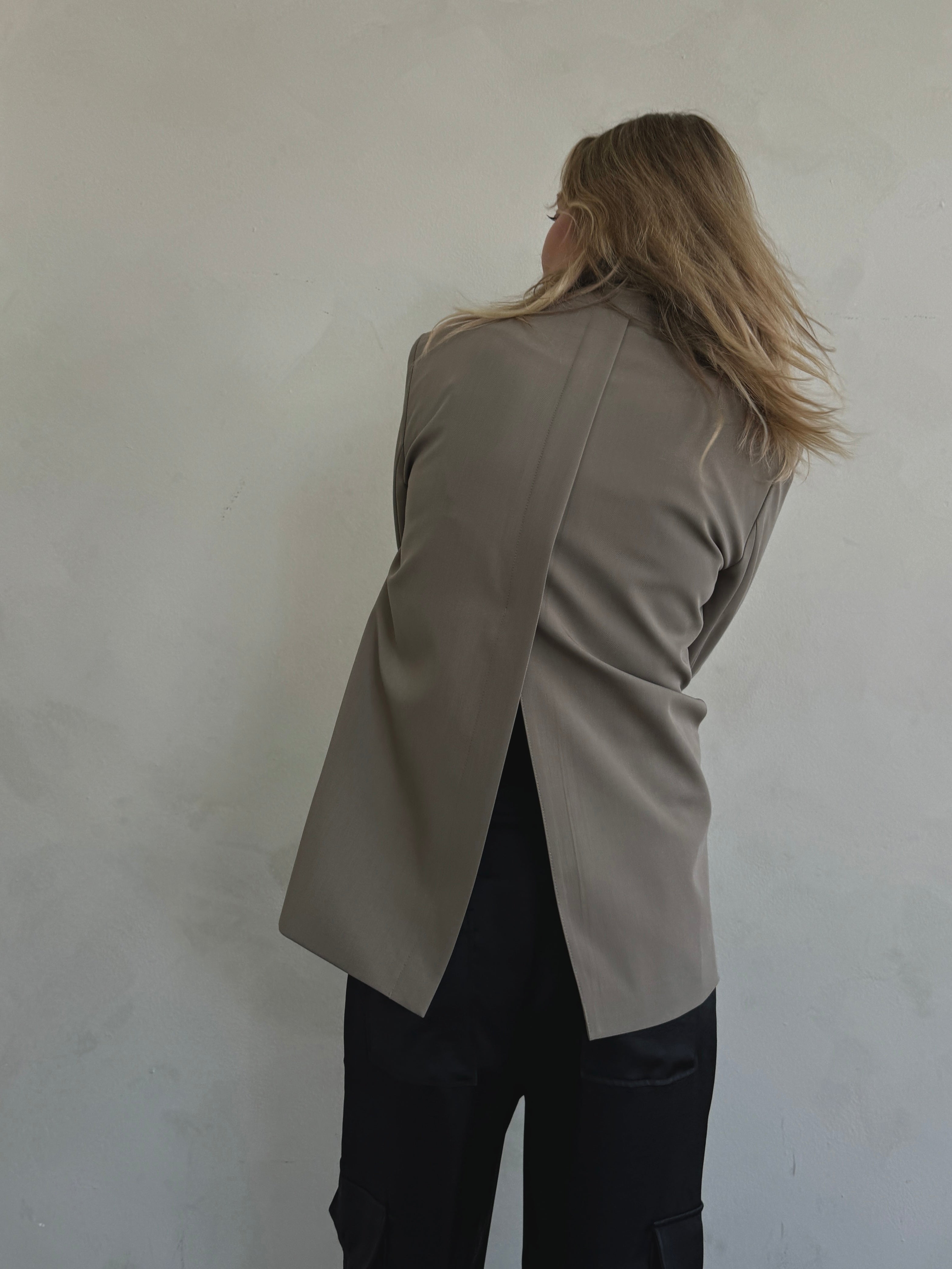 Britt Cuff Blazer