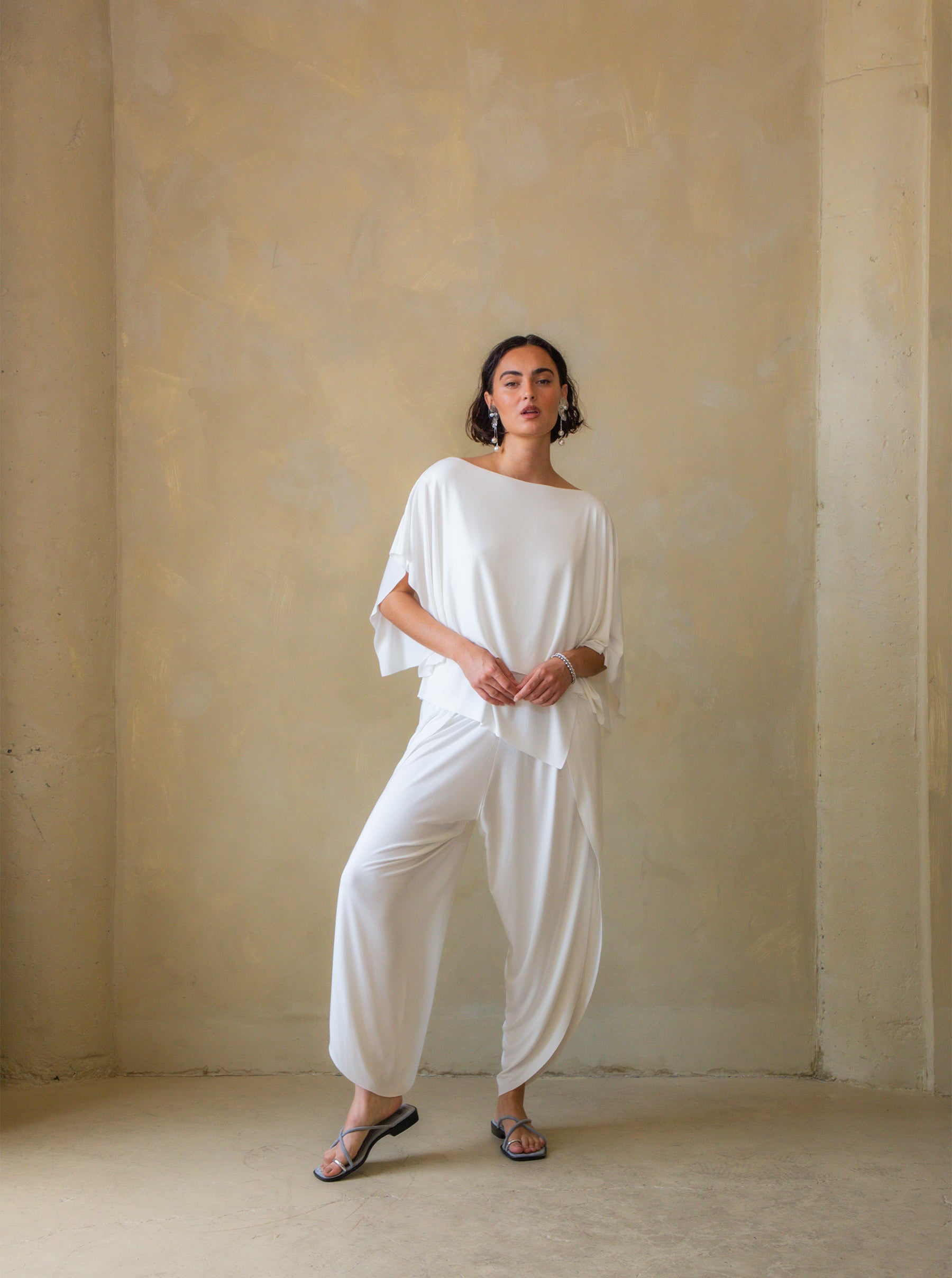 Gaia Asymmetrical Top