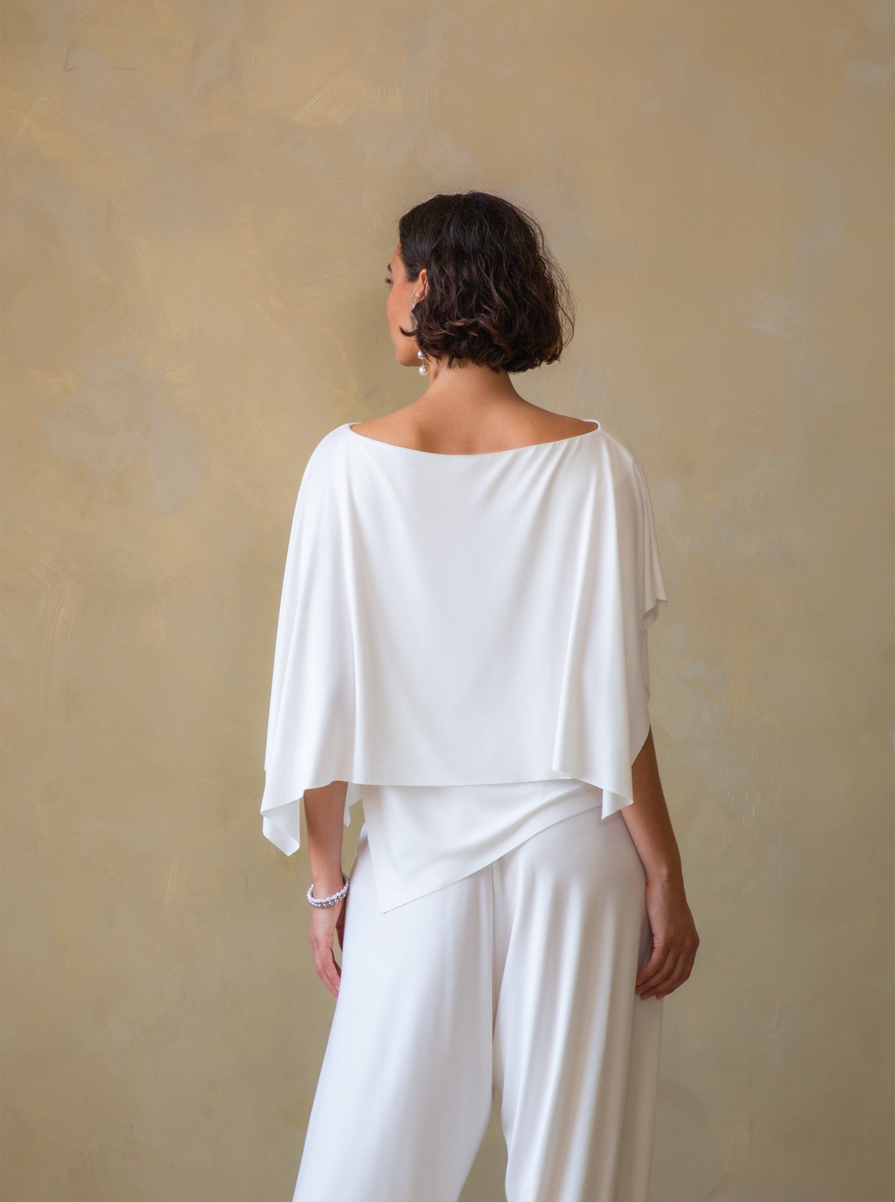 Gaia Asymmetrical Top